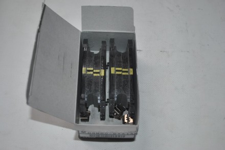 D4M606TA1A Nissan Колодки гальмівні задні