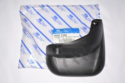 Бризговик задній правий 86842-1C500 Hyundai Getz