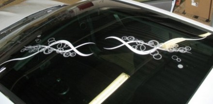 KE537BR050 Nissan Наклейка на панорамную крышу (J10BG)