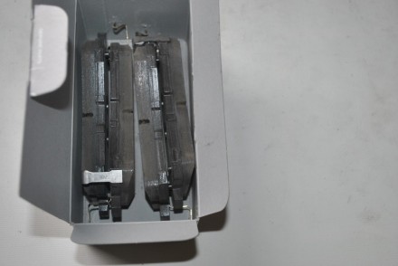 D40601LB0B Nissan Колодки гальмівні задні