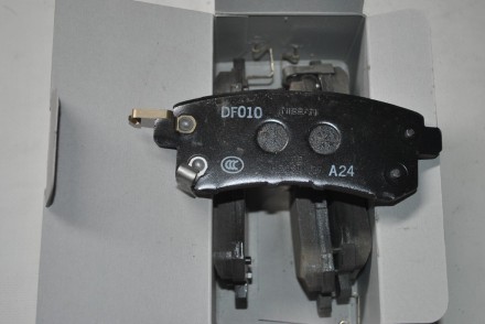 D40601LB0B Nissan Колодки гальмівні задні