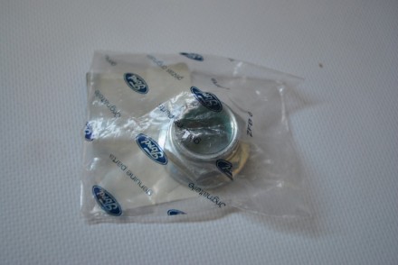 2216529 Ford Гайка маточини M22x1.50