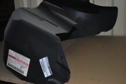 76748BC41A Nissan Підкрилок з/п