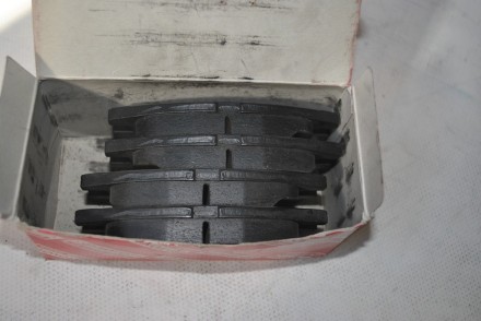 0446548050 Toyota Motor Corporation Гальмівні колодки передні