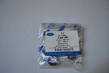 4834499 Ford Кільце ущільнювальне трубки охолодження АКПШ &quot;Kuga 12-/Edge 15-/Mondeo14-&quot;