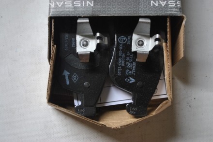 410a100qaa Nissan Гальмівні колодки передні