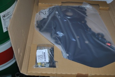 2715824 Ford Кришка ременя ГРМ Transit 2014-