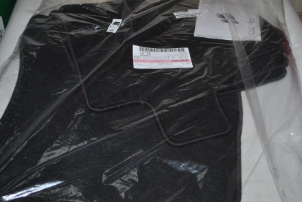 KE7456RE00 Nissan Килимки велюрові для Т33 e-PWR