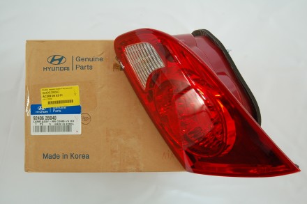 924062B040 Hyundai/Kia Ліхтар задній правий внутрішній 92406-2B040 Hyundai Santa Fe