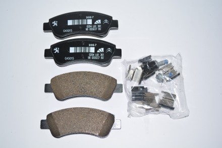 3649088 General Motors Гальмівні колодки передні 3649088 Opel Crossland