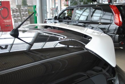 KE6151KA00 Nissan Спойлер даху F15/F15МС KE6151KA00 Nissan