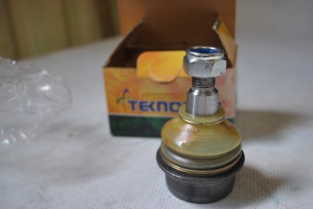 M305 Teknorot Опора кульова MB300TD (77-85)