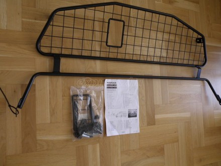 KE964EY500 Nissan Перегородка за 2й ряд сидений (J10G) KE964EY500 Nissan