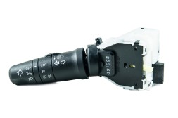 переключатель 255409U01B Nissan