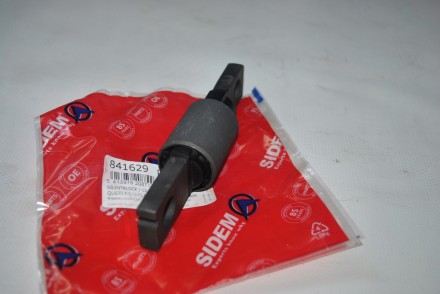 841629 Sidem Сайлентблок важіля передній