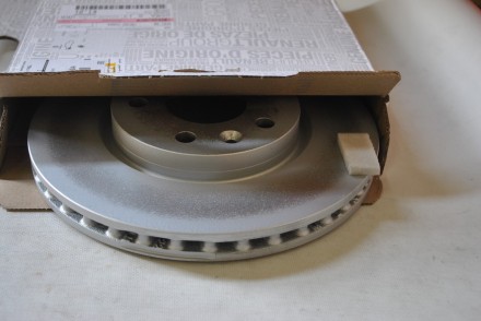 402066RN0A Nissan Диск гальмівний передній