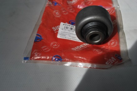 853630 Sidem Сайлентблок переднього важіля передній