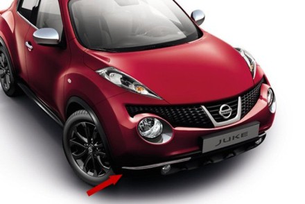 KE6101K030 Nissan Хромированные накладки на передний бампер (F15) KE6101K030 Nissan