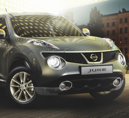 KE6101KA10 Nissan Накладки углов переднего бампера (F15) KE6101KA10 Nissan