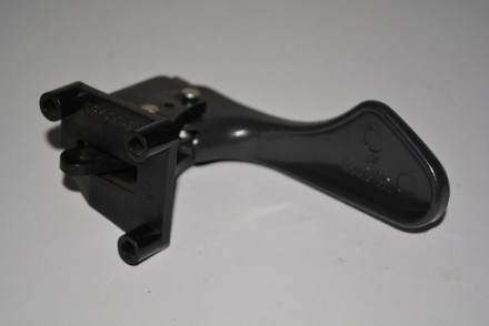 210906105180 АвтоВАЗ Ручка двері внутрішня права 21090-6105180 ВАЗ