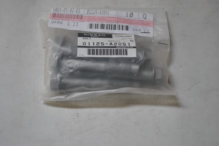 01125A2051 Nissan Болт