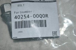 Болт колісний