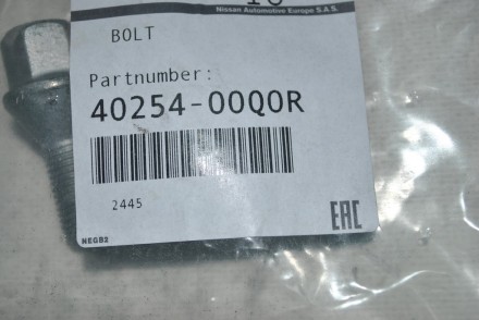 4025400Q0R Nissan Болт колісний