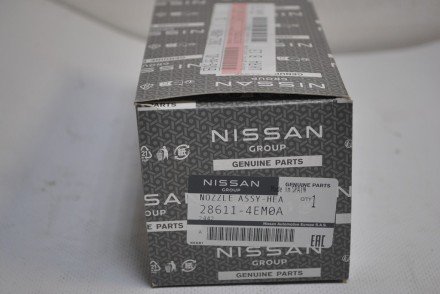 286114EM0A Nissan Форсунка омивача фари права