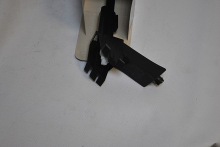 286114EM0A Nissan Форсунка омивача фари права