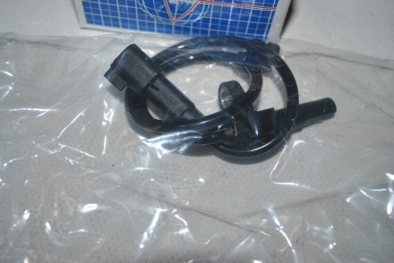 131666 Hugo Датчик ABS передн. TOURNEO CUSTOM V362 15-, TRANSIT CUSTOM V362 15-