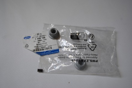 1444106 Ford Гайка шестигранна M10