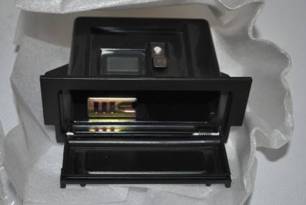 KE650CC251 Nissan Пепельница