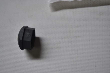 402654ea1b Nissan Ковпачок болта колісного (black)
