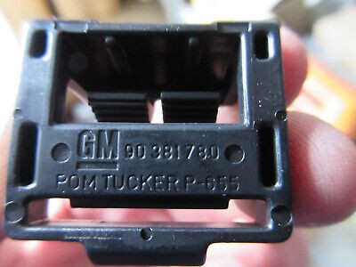90381780 PSA ЗАТИСКАЧ ПЛАСТ.