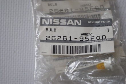 2626195F0D Nissan Лампочка