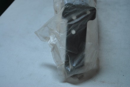 21745CA010 Nissan кронштейн