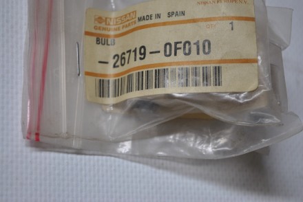 267190F010 Nissan Лампочка