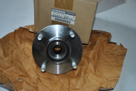 4020295F0A Nissan Маточина передня